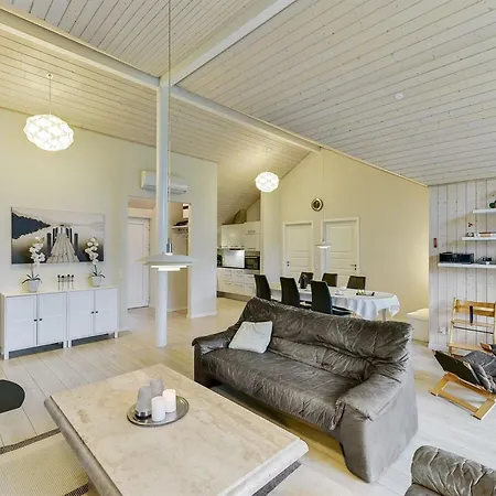 Vakantiehuis Anethe - 100m To The Fjord By Interhome Logstor
