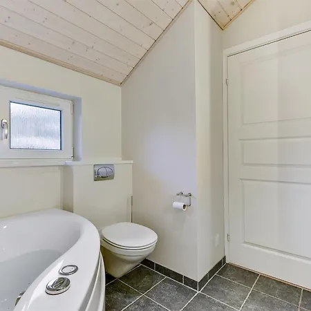 Anethe - 100m To The Fjord By Interhome Feriehus