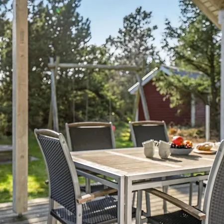 Anethe - 100m To The Fjord By Interhome Vakantiehuis Logstor
